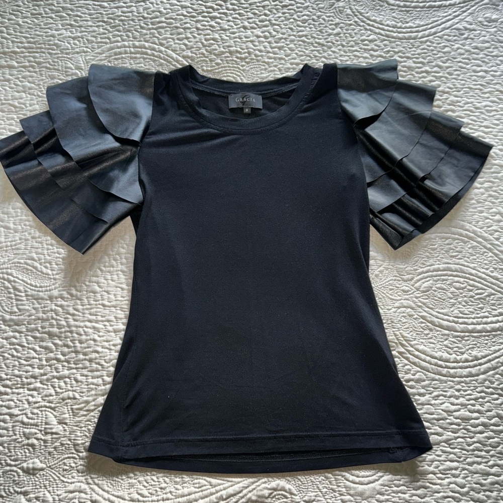 🖤 GRACIA BLACK RUFFLE SLEEVE BLOUSE TOP S 🖤